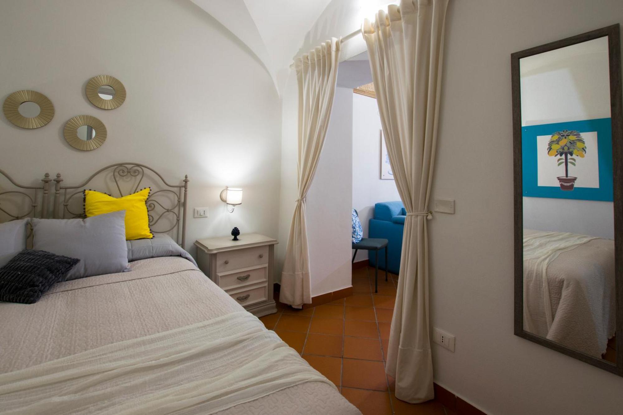 Capo Rama Suites & Rooms Terrasini Bagian luar foto