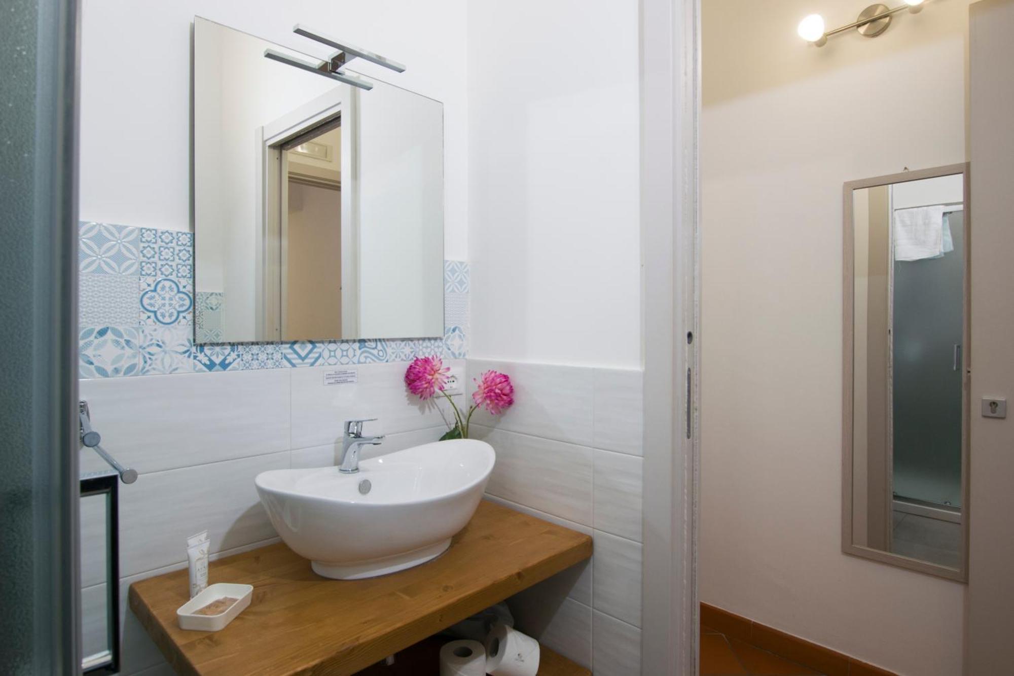 Capo Rama Suites & Rooms Terrasini Bagian luar foto