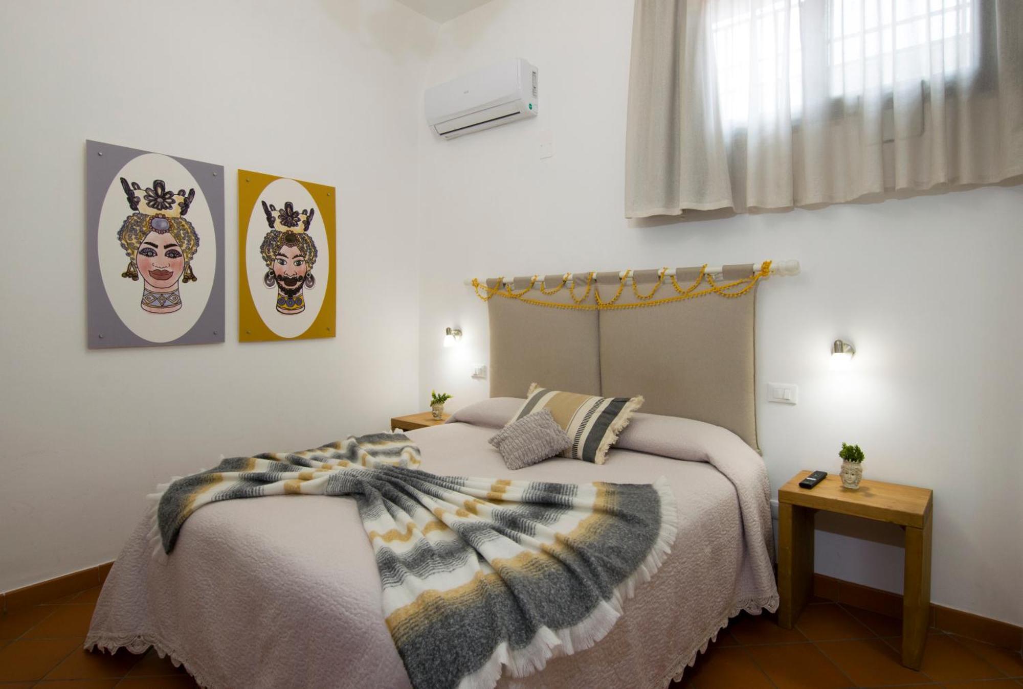 Capo Rama Suites & Rooms Terrasini Bagian luar foto