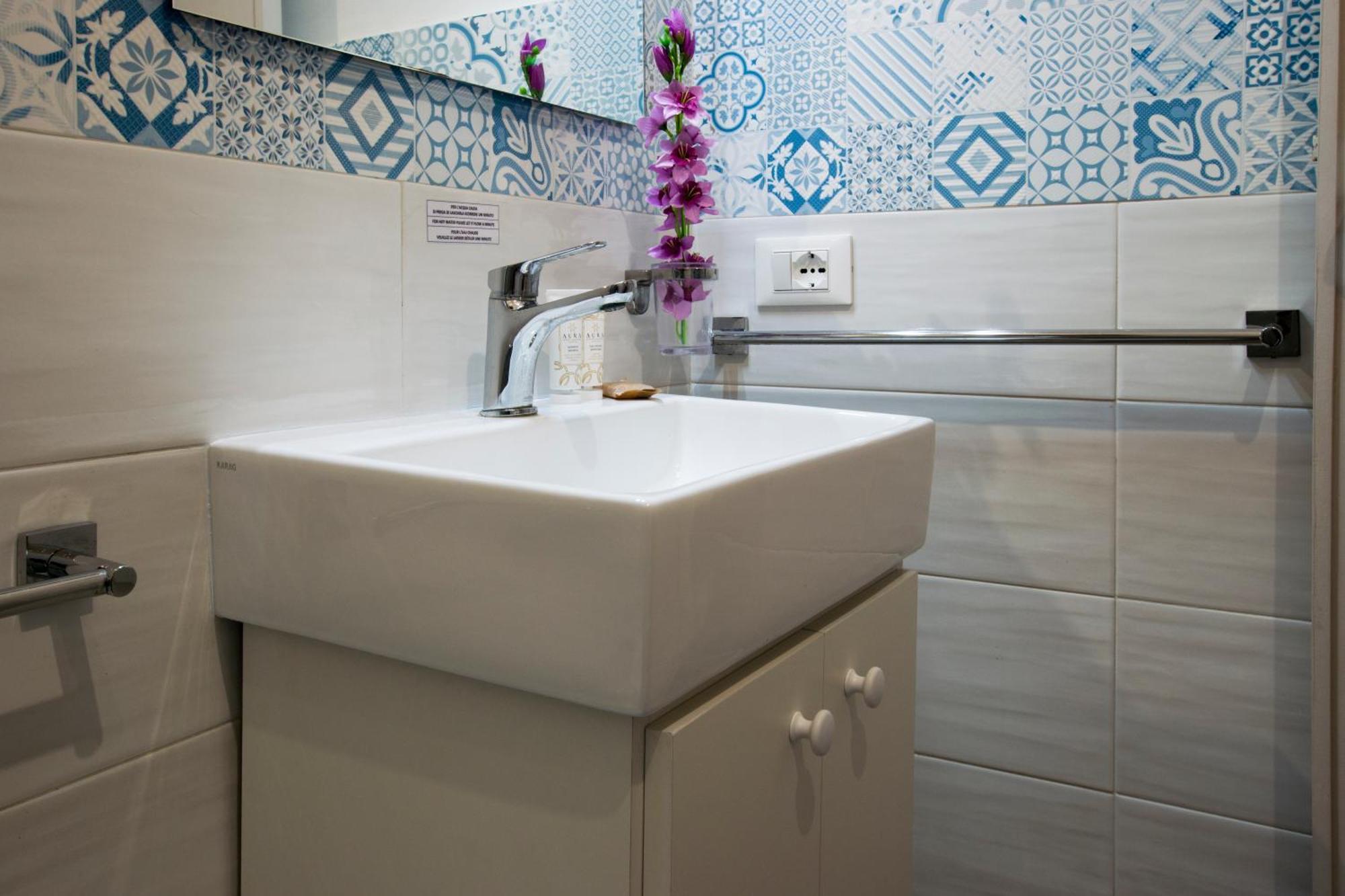 Capo Rama Suites & Rooms Terrasini Bagian luar foto