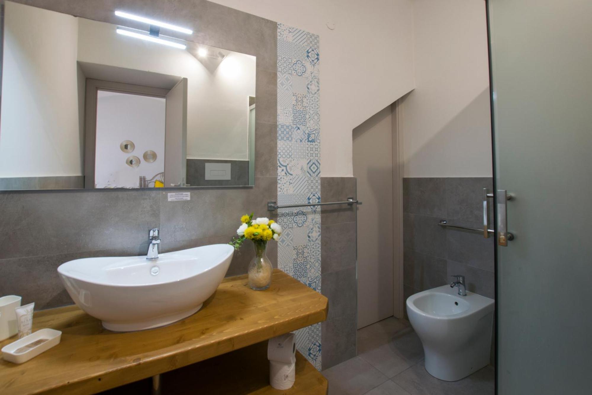 Capo Rama Suites & Rooms Terrasini Bagian luar foto