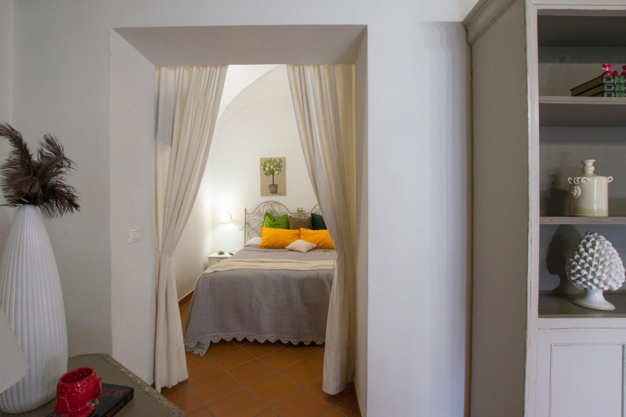 Capo Rama Suites & Rooms Terrasini Bagian luar foto